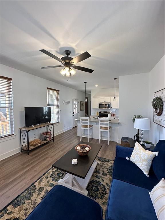 Foto del edificio - 851 S One Mile Rd