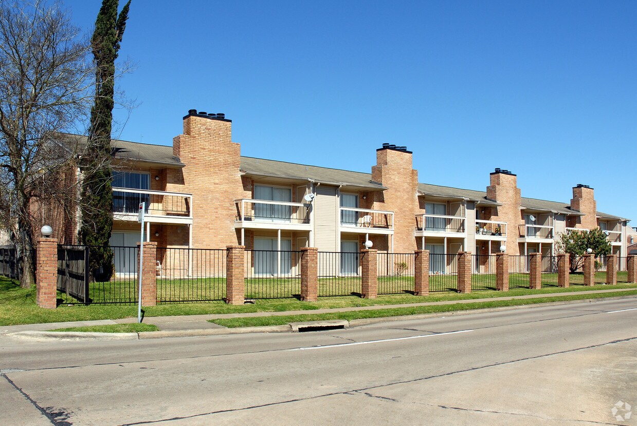 Airport Crossing Apartments Houston Tx Apartments Com