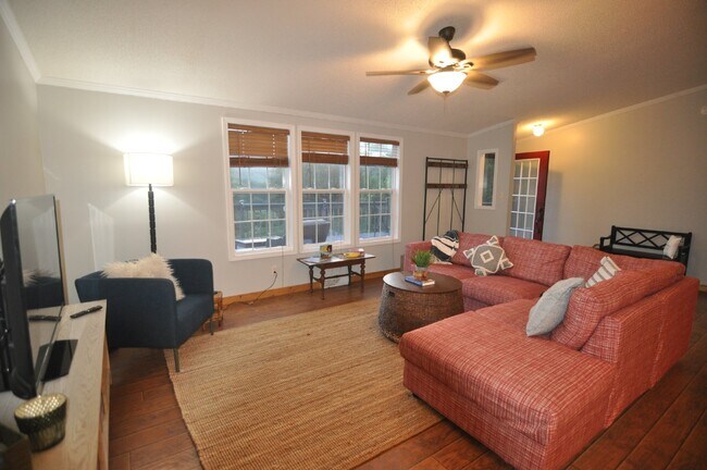 Foto del edificio - Furnished - Water and Electricity AVL - In...