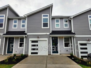 Building Photo - 1283 Westgate Vlg Dr