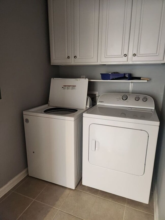 Foto del edificio - Lovely 2 Bedroom Bath