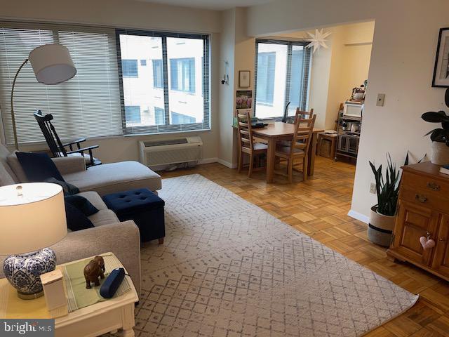 Foto del edificio - 3601 Wisconsin Ave NW