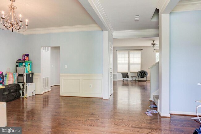 Foto del edificio - 16449 Chattanooga Ln