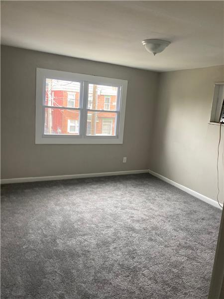 Foto del edificio - 417 E Walnut Ln