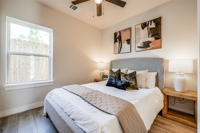 Foto del edificio - 6522 Old Olive Tree Dr