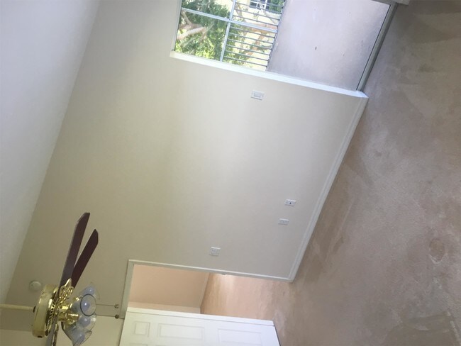 Building Photo - 5928 Sand Wedge Ln