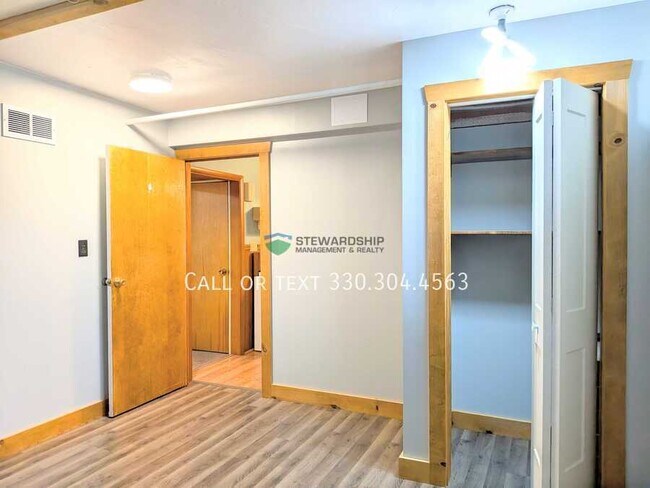 Foto del edificio - 139 Canal St W