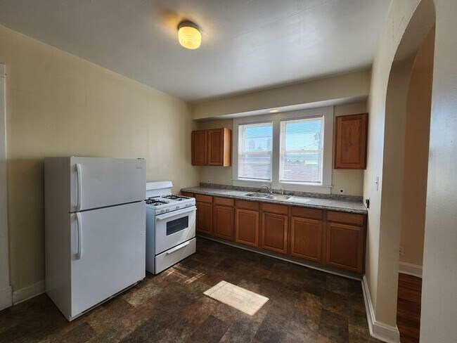 Foto del edificio - Close to ISU - 1 Bedroom - Gas, Water & Se...