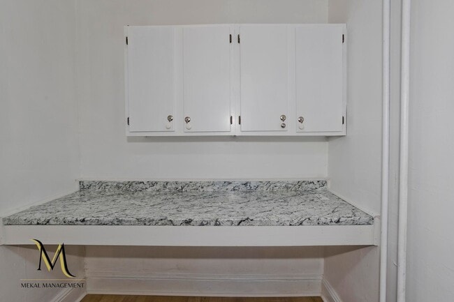 Building Photo - 528-532 Union Street