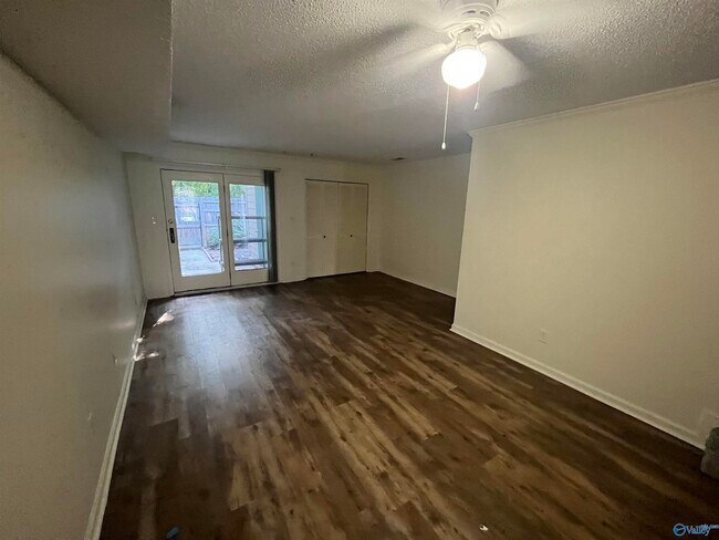 Foto del edificio - 8151 Oldfield Rd SW