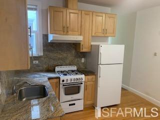 Foto del edificio - 3735 Anza St