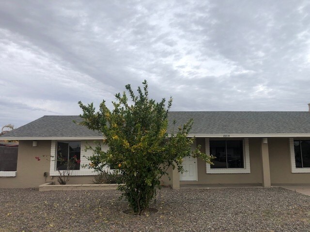 Primary Photo - 8814 W Mulberry Dr