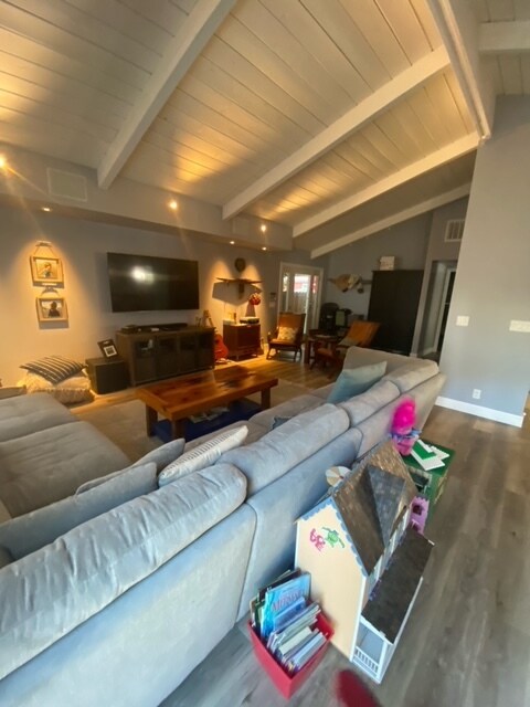 Foto del edificio - 232 Moosehead Dr