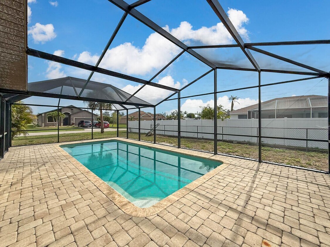 Foto principal - Newly Remodeled, Solar Panel, Pool Home