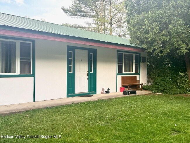 Foto del edificio - 866 Mountain Ave