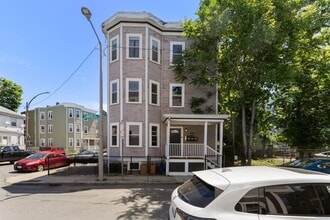 Building Photo - 21 Cawfield St