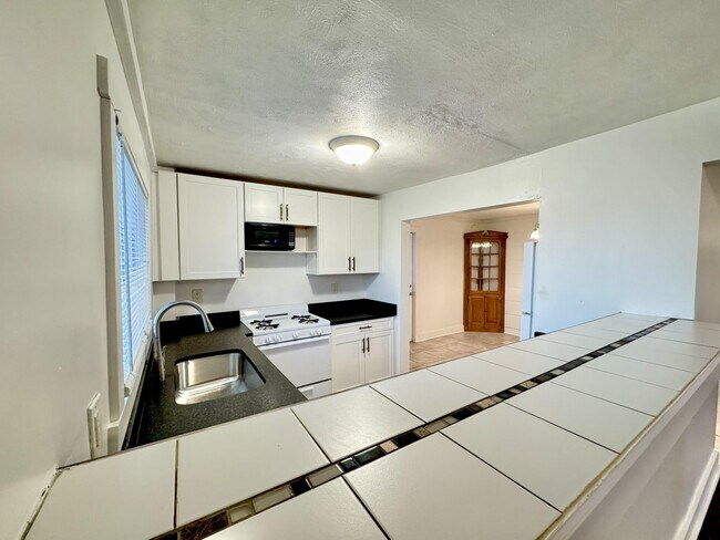 Foto del edificio - 4364 Ave F