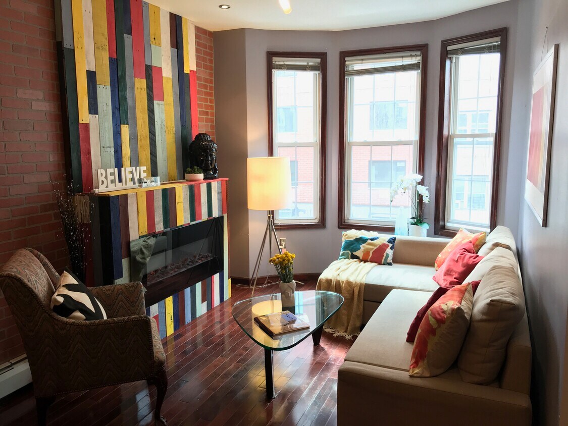 Living Room - 245 Mt Hope Pl