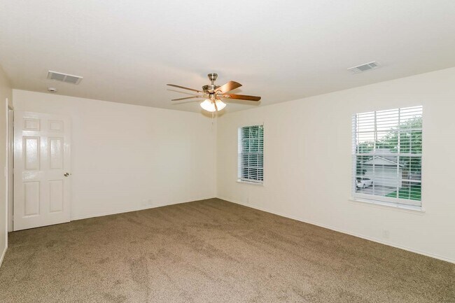 Foto del edificio - 21407 Somerset Park Ln