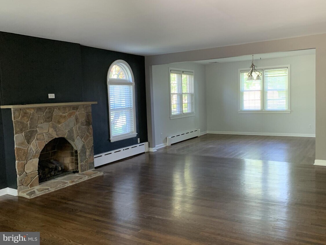 3741 School Ln, Newtown Square, PA 19073 House Rental in Newtown