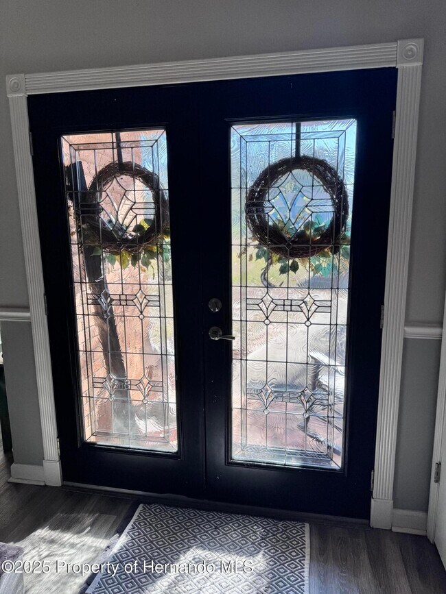 Building Photo - 5281 Aaron Ln