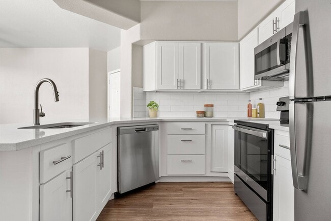 Building Photo - Sierra Canyon