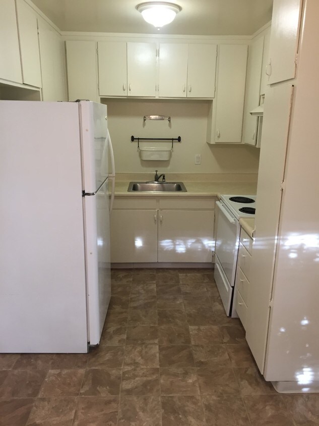 Foto principal - 1673 Merrill Dr