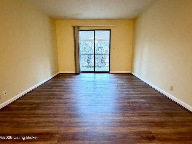 Foto del edificio - 2214 Sherwood Ave