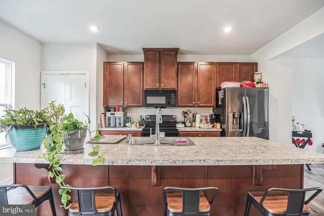 Foto del edificio - 28 Sparrow Cir