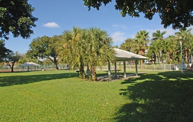 Picnic Area - The Ellington