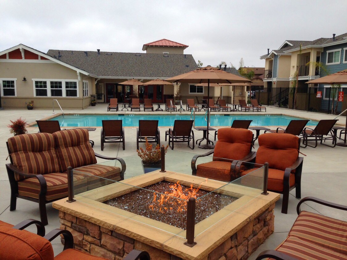 Fire Pit - 1245 Sonya Ln