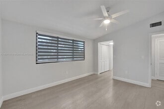 Building Photo - 10688 SW 76th Terrace