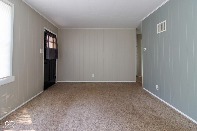 Building Photo - 5866 Shimer Ave