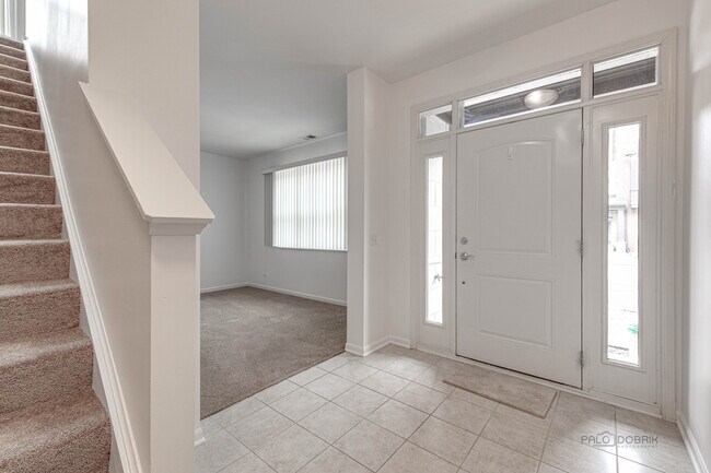 Foto del edificio - 726 Keystone Ln