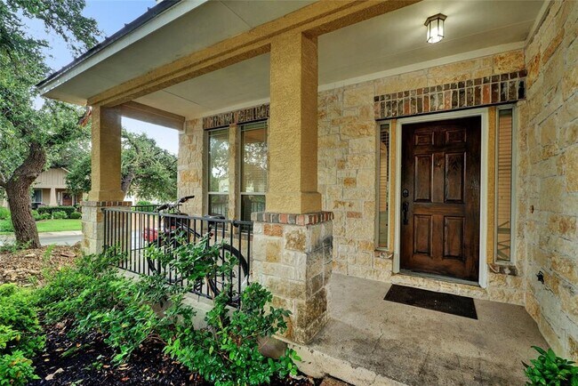Building Photo - 14501 Broadwinged Hawk Dr