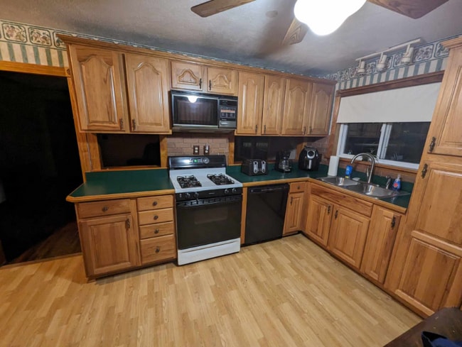 Building Photo - 6149 NY-291