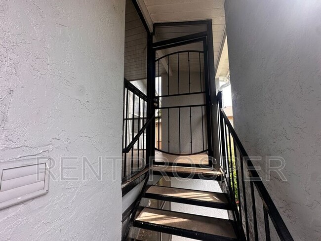 Building Photo - 4878 S Semoran Blvd