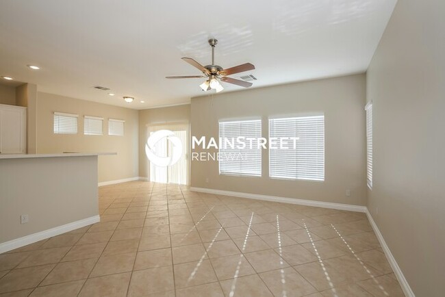Building Photo - 1155 Maple Pines Ave