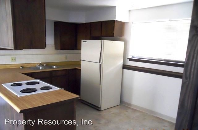 Building Photo - 2103 Goss Cir W