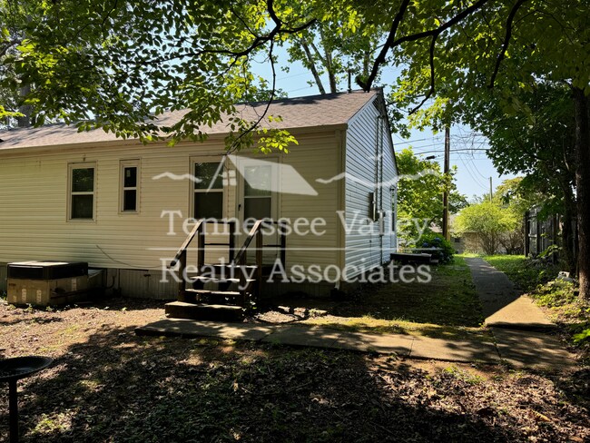 Foto del edificio - 720-722 W. Outer Dr.