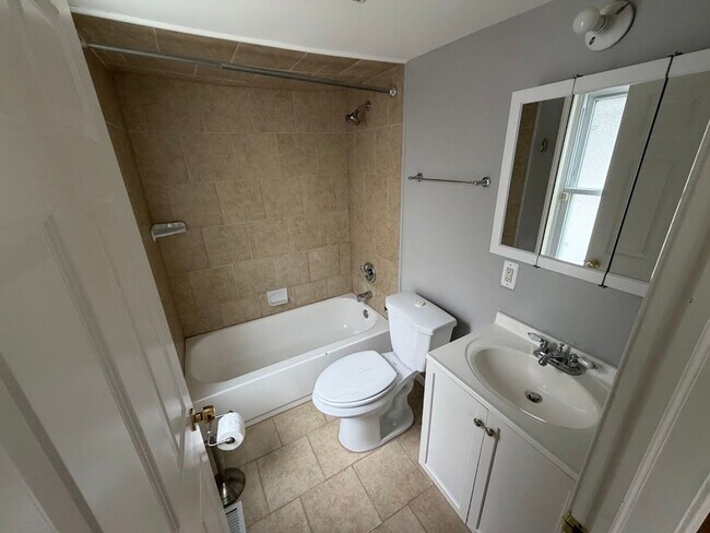 Foto del edificio - 2 Bed Ferndale home for rent - walking distance to downtown!