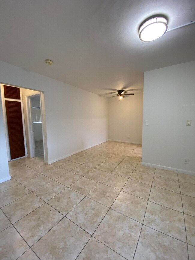 Foto del edificio - 1500 S 20th Ave