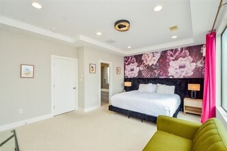 Building Photo - 3804 Leeland St