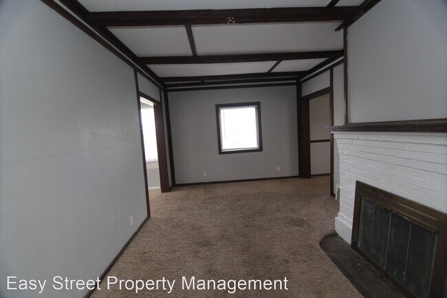 Building Photo - 3 br, 1 bath House - 130 15th Ave