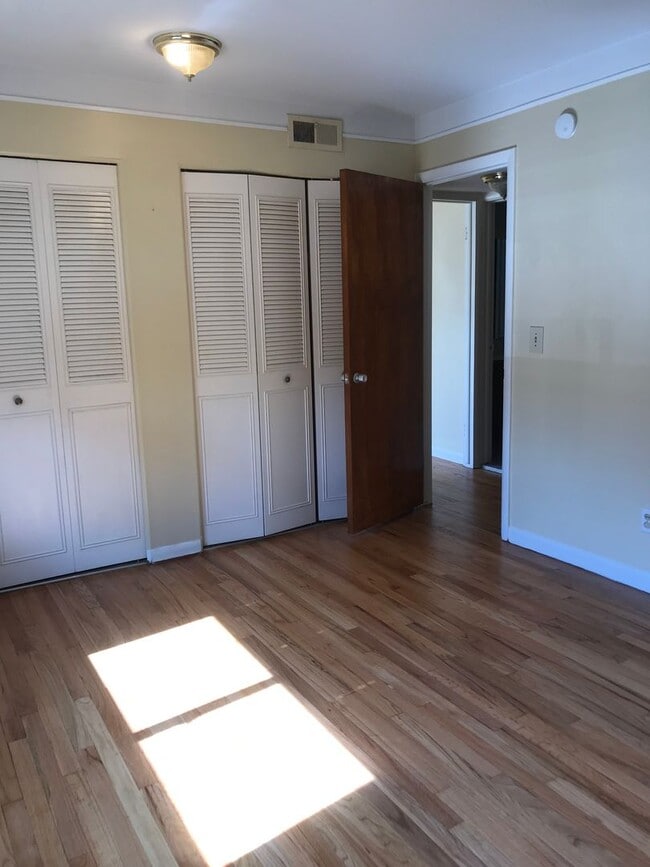 Foto del edificio - 1221 Island Dr