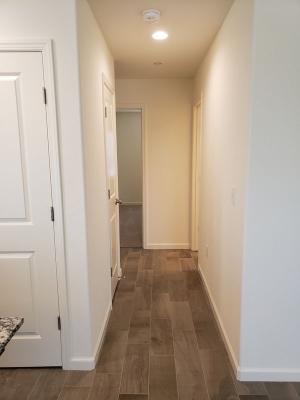 Foto del edificio - 2327 N Chateau Wy