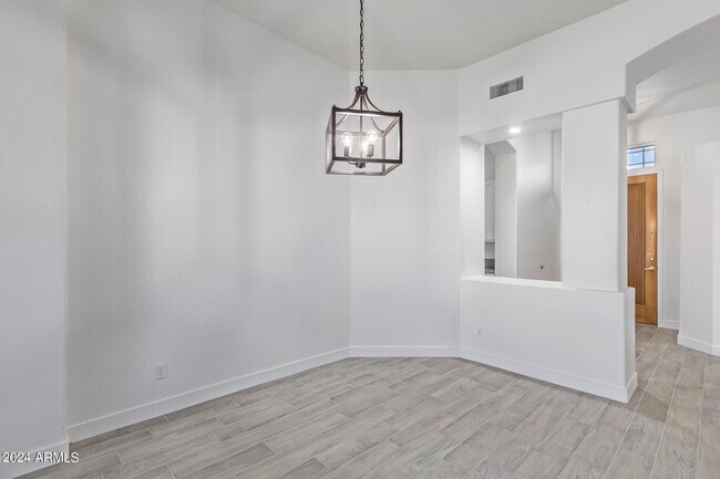 Foto del edificio - 20614 N 57th Ave