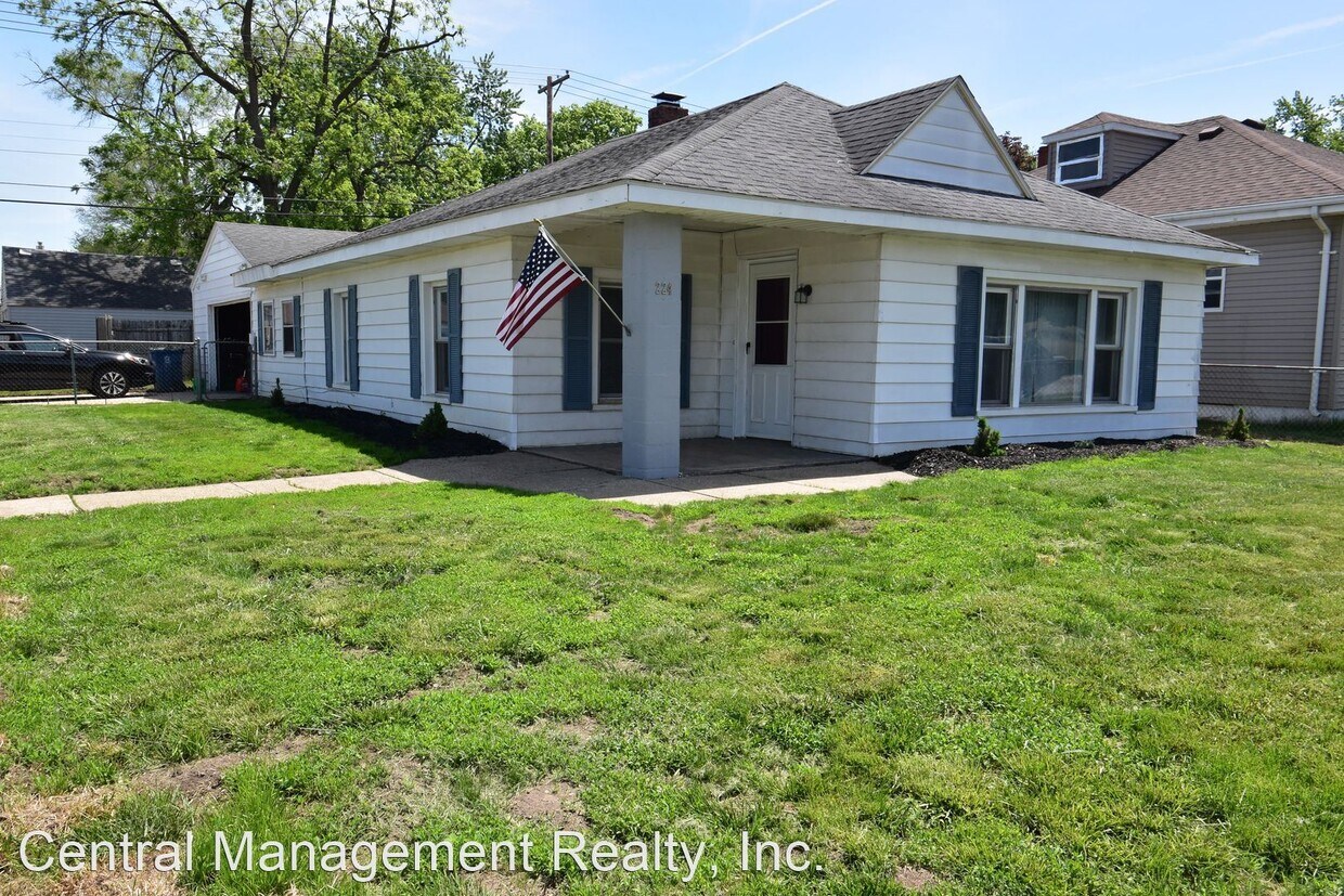 224 N Elder St, Mishawaka, IN 46544 House Rental in Mishawaka, IN
