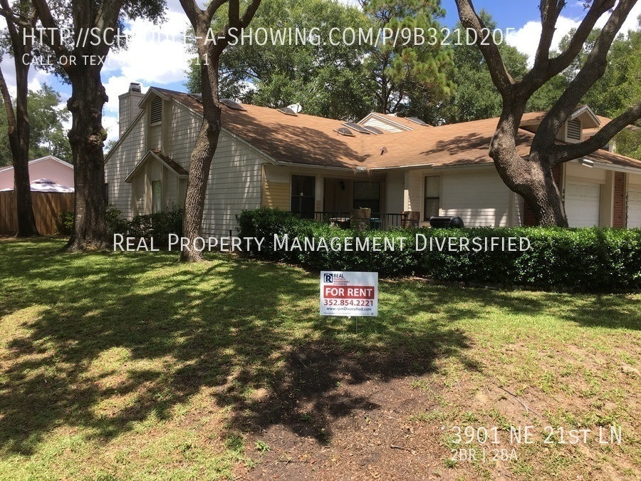 Foto principal - 3901 NE 21st Ln