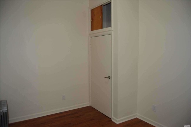 Building Photo - 2 bedroom in Brooklyn NY 11233